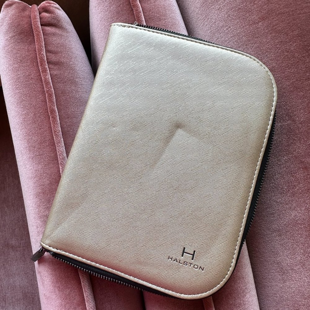 Halston Jewelry Case